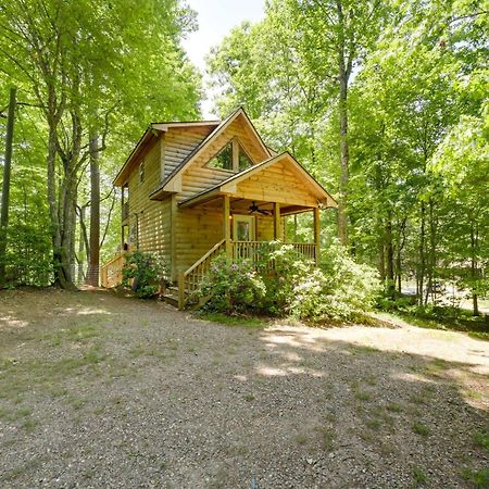 Cozy Whittier Cabin And Yard And Hot Tub, Pets Welcome Экстерьер фото