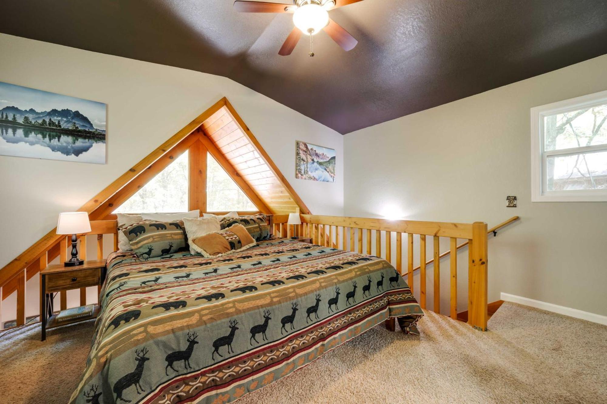 Cozy Whittier Cabin And Yard And Hot Tub, Pets Welcome Экстерьер фото